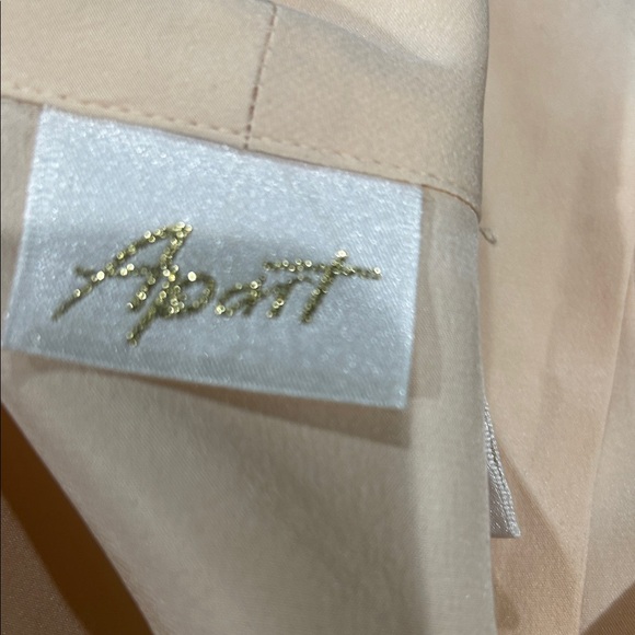 Chic Cream Wrap Blouse - Picture 3 of 4